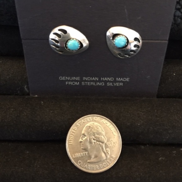 Navajo bear paw earrings - Picture 1 of 1